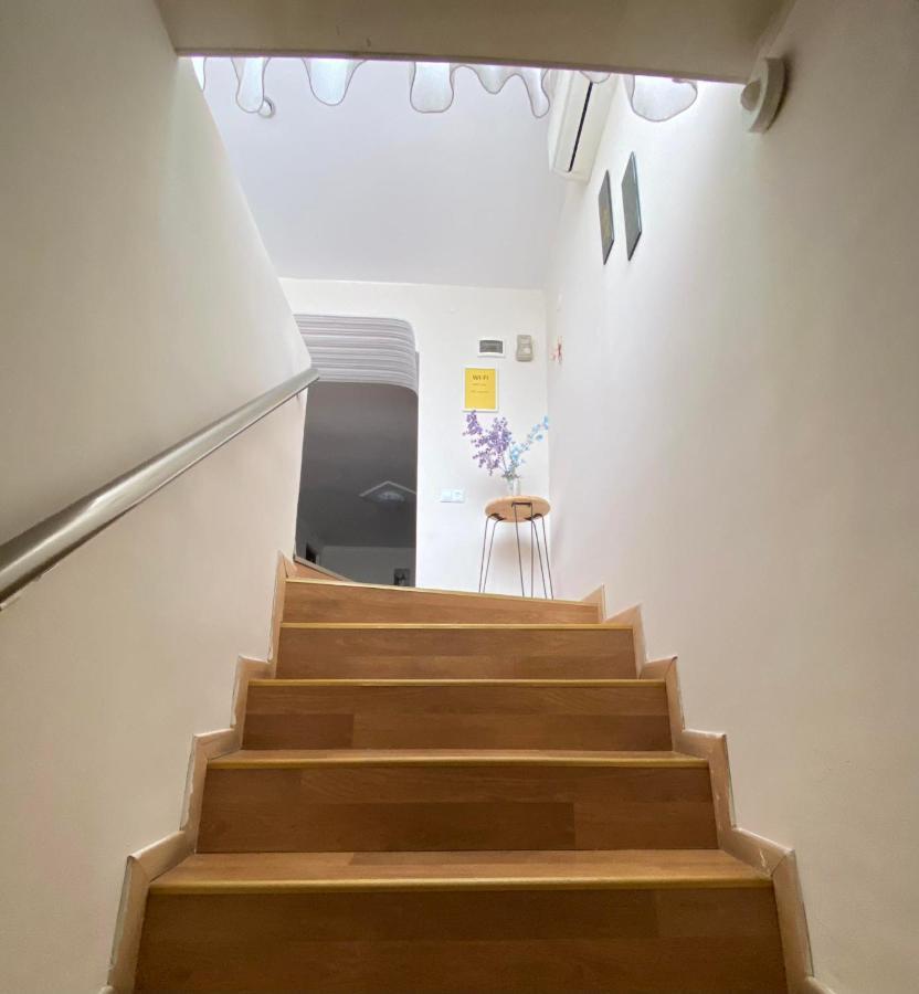 Freedom Square Apartment Tbilisi Eksteriør billede